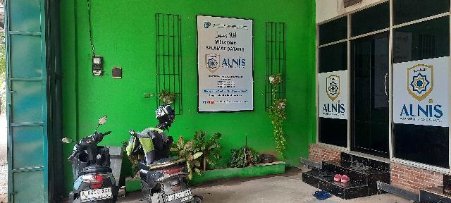 Pintu Masuk ALNIS